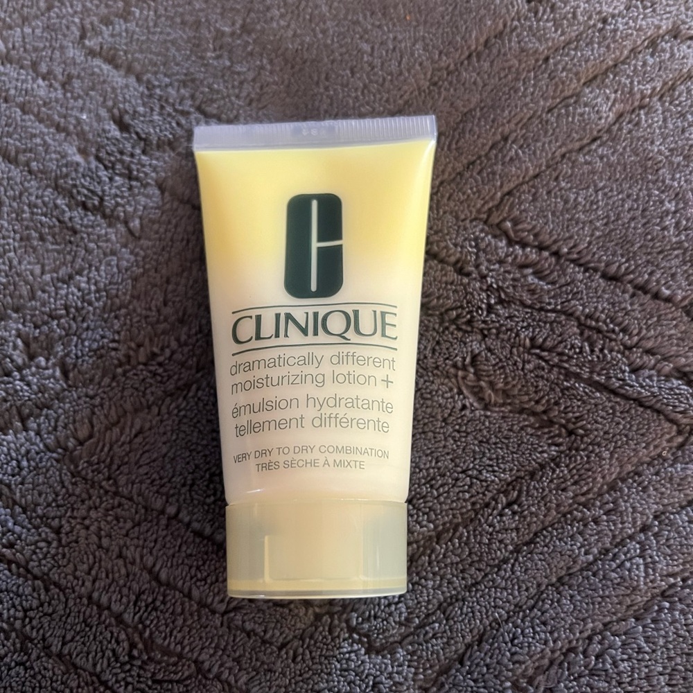 Clinique Dramatically Different Moisturizing Lotion (50ml)